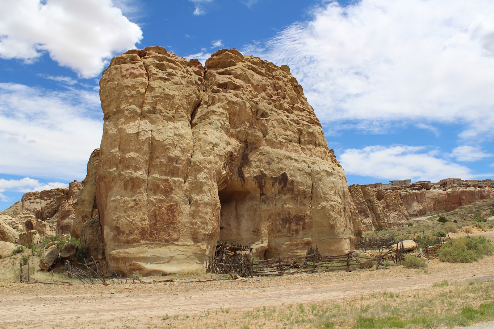 Where to stay in Acoma Pueblo, New Mexico