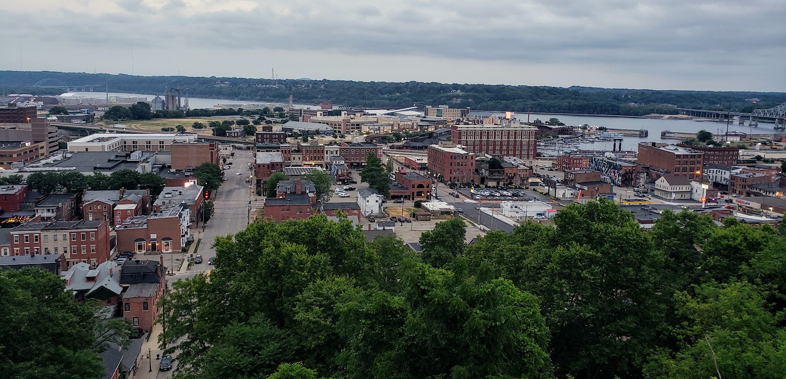 A travel view of Dubuque, Iowa