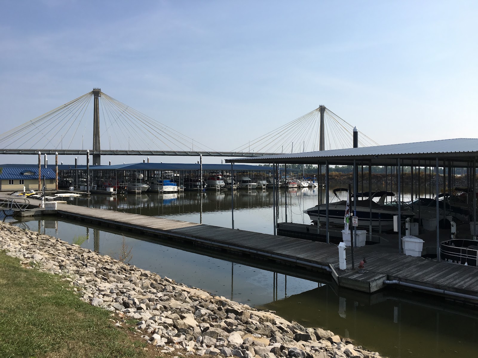 Where to stay in Alton, Illinois