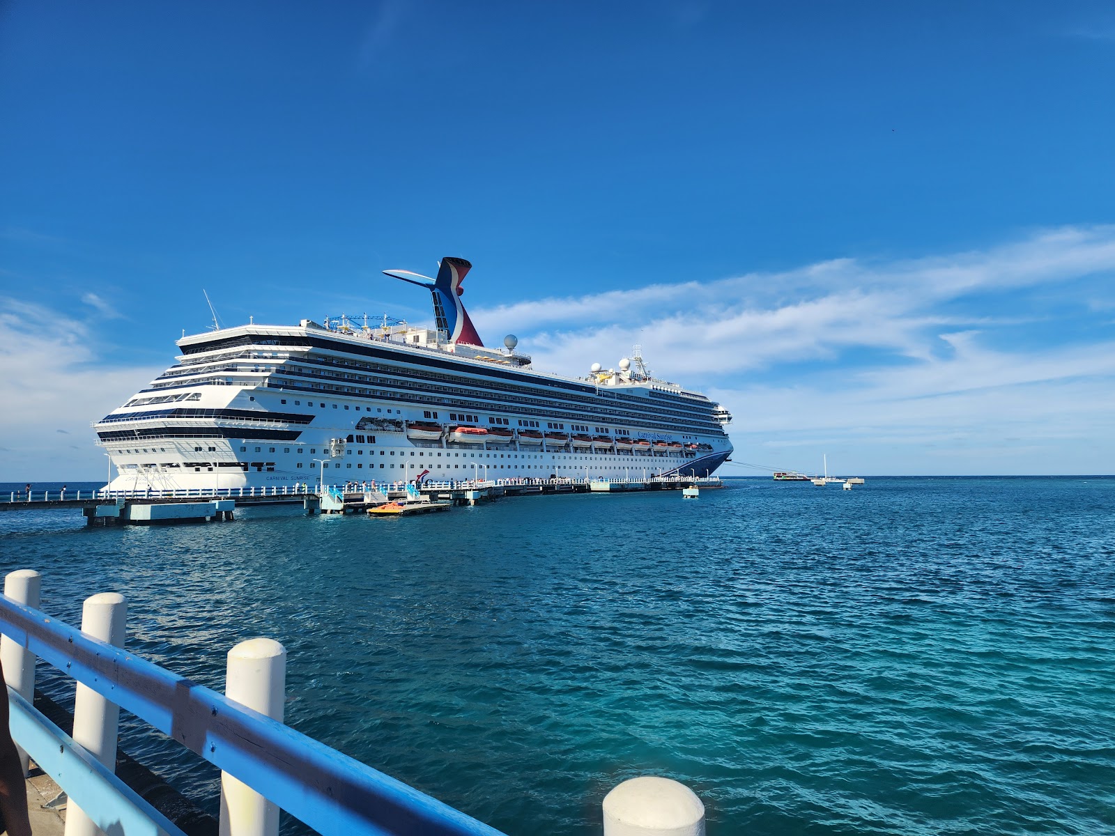 Onboard Entertainment and Dining near Eastern Caribbean Cruise from Florida