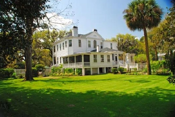 Rhett House Inn