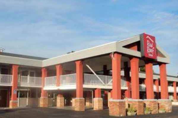Red Roof Inn