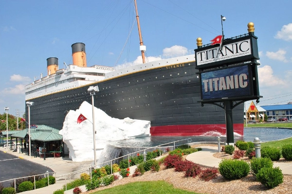 Titanic Museum Branson