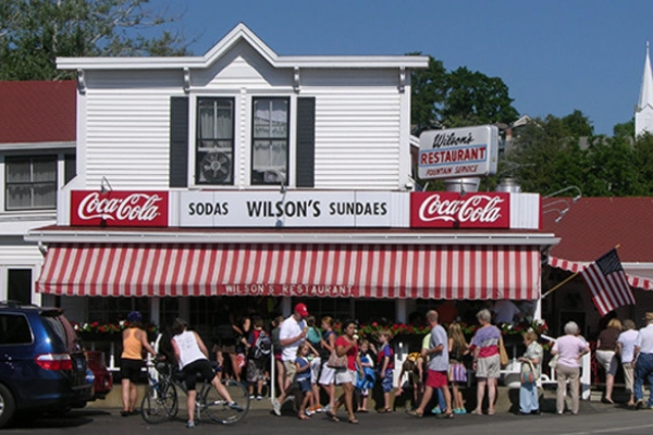 Wilson’s Restaurant & Ice Cream Parlor