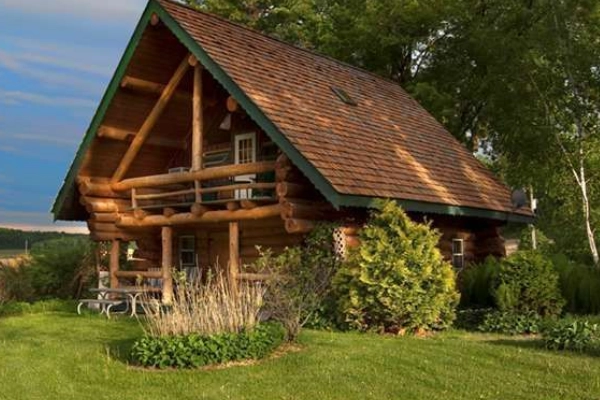 Modern Eco-Cabin in the Driftless Area