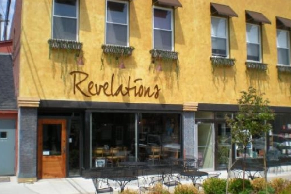 Cafe on Fairfield Town Square