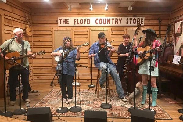 Floyd Country Store Friday Night Jamboree