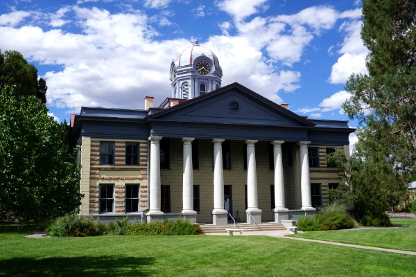 Jeff Davis County Courthouse in Fort Davis