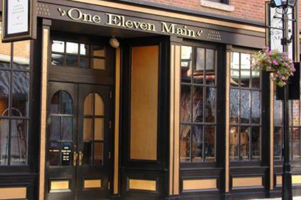 One Eleven Main restaurant Galena