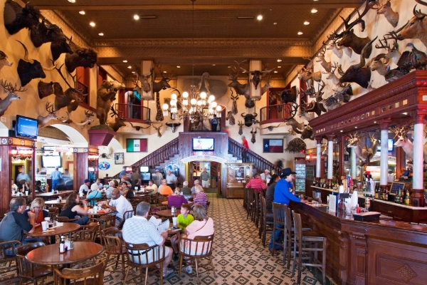 Buckhorn Saloon in Pinos Altos