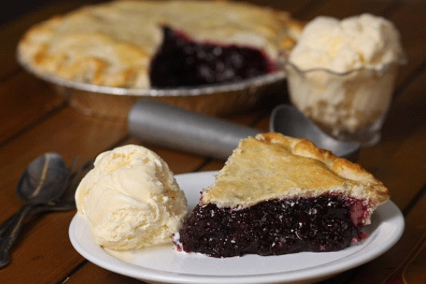 Huckleberry Pie in Montana
