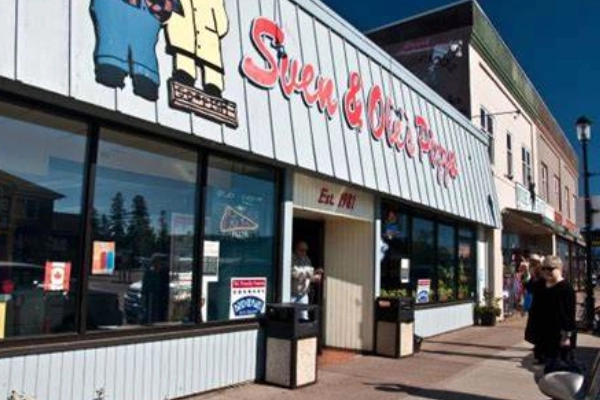 Sven & Ole's Pizza Grand Marais