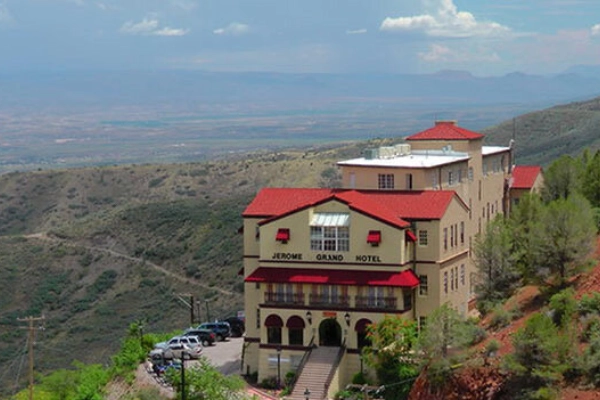 Asylum Restaurant at Jerome Grand Hotel