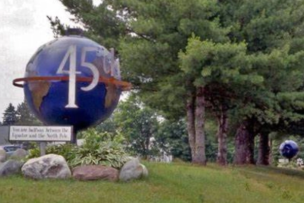 45th Parallel Restaurant, Lubec
