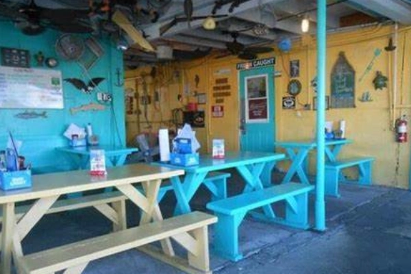Dining at Olde Fish House Marina, Matlacha