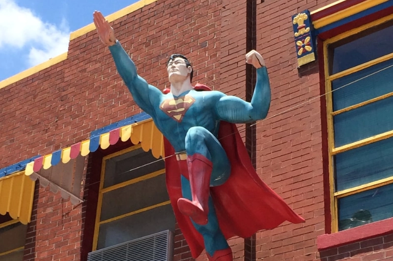 Explore Metropolis, Illinois