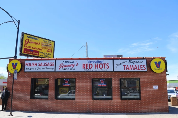 Kathy's Red Hots, Metropolis