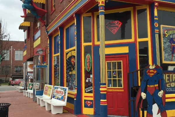 Webb's Family Restaurant, Metropolis
