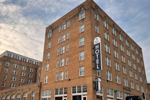 Crazy Water Hotel Plaza, Mineral Wells