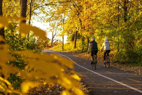Biking the Grand Rounds Scenic Byway, Minneapolis