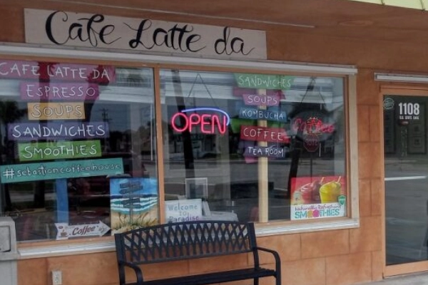Latte Da Coffee Café, Lee Vining