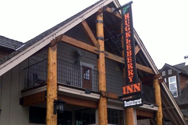 Huckleberry Inn, Government Camp