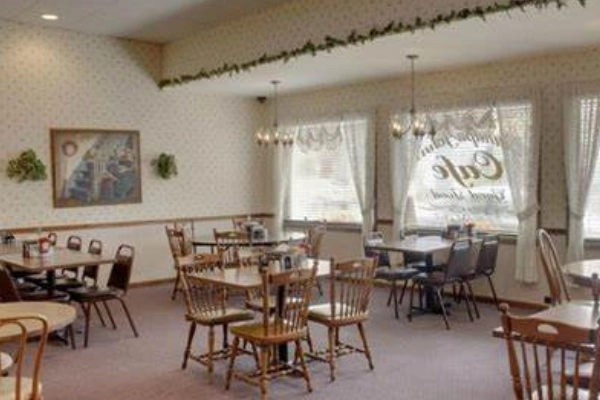 Grandpa John's Café, Nauvoo