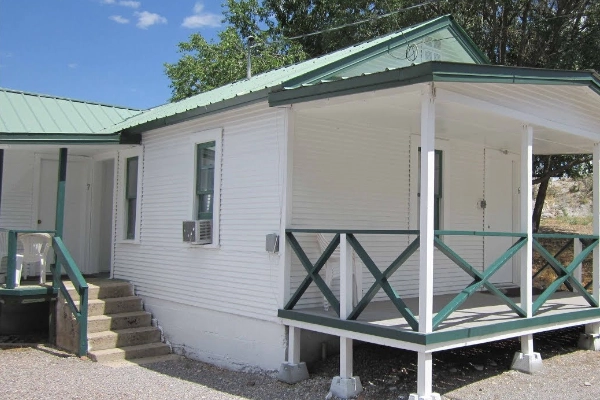 Hutchings Motel, Pioche