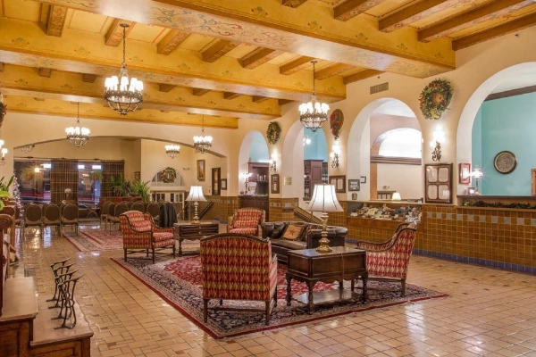 Hassayampa Inn, Prescott