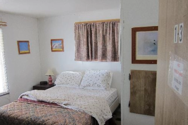 Little A'Le'Inn motel rooms
