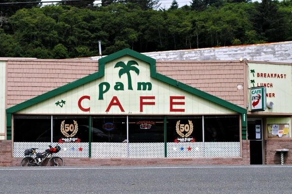 Palm Cafe & Motel, Orick