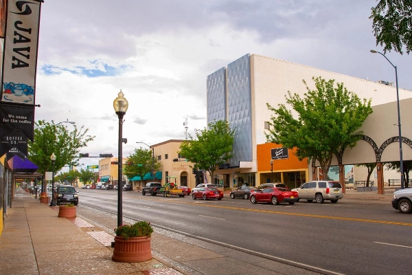 Alien-themed Main Street Roswell