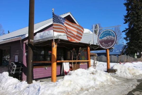 Mountain High Pizza Pie, Talkeetna