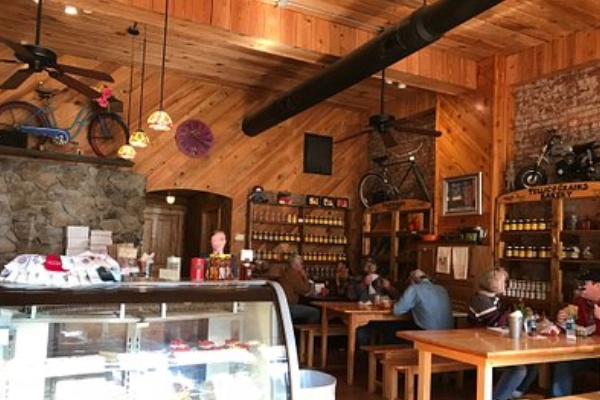 Coker Creek Village Café