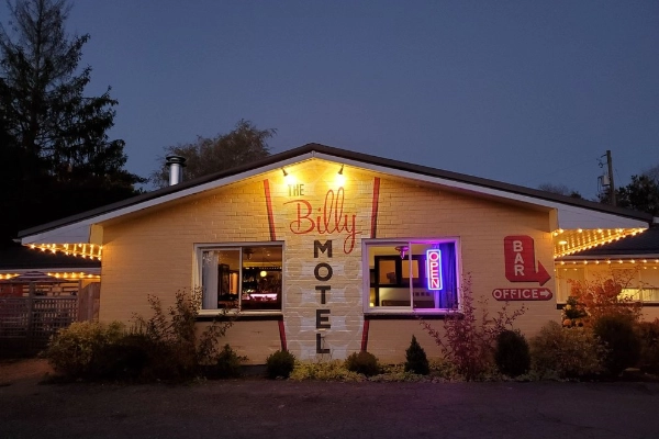 Billy Motel