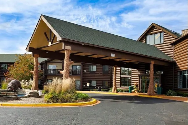 Best Western Plus Ticonderoga Inn