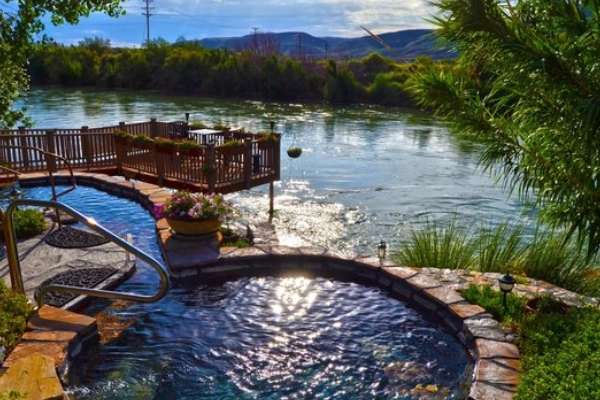 Riverbend Hot Springs, Truth or Consequences