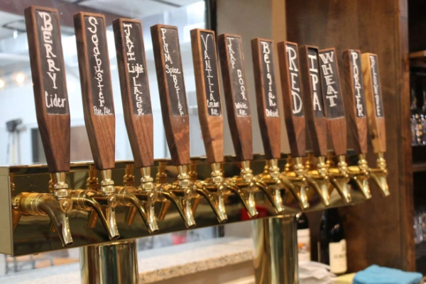 A craft beer and pizza from Guadalupe Mountain Brewing