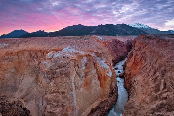 The surreal, vast volcanic landscape of the Valley of Ten Thousand Smokes