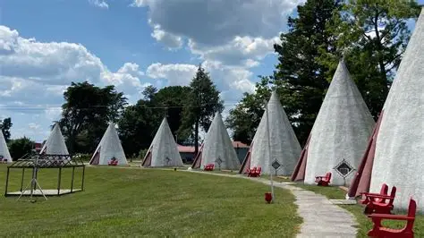 The quirky concrete teepees of Wigwam Village #2 in Cave City