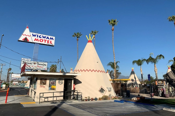 A unique motel where guests sleep in teepee-shaped rooms