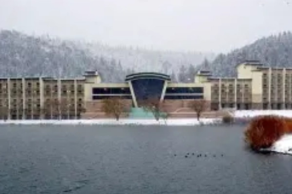An elegant luxury hotel and casino in Mescalero