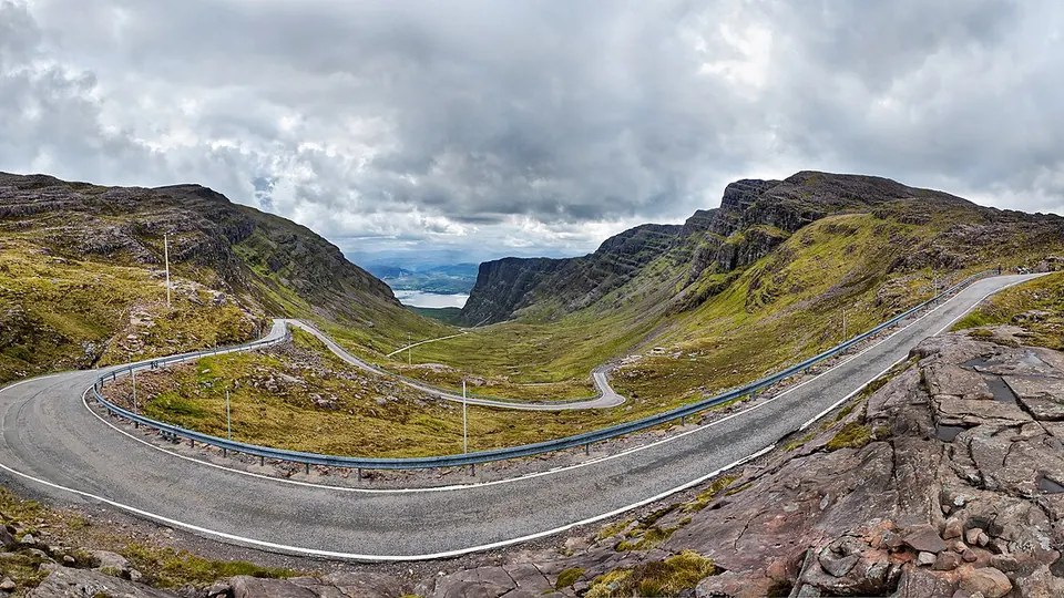 Applecross Highlands destination photo: Bealach na Ba Pano