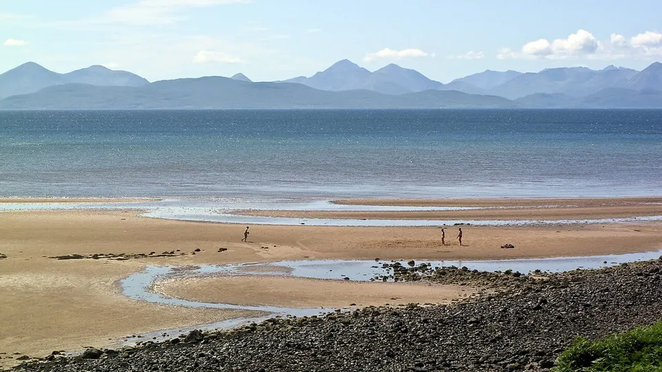 Applecross Highlands destination photo: Applecross bay ^ beach nr. Applecross village. - panoramio
