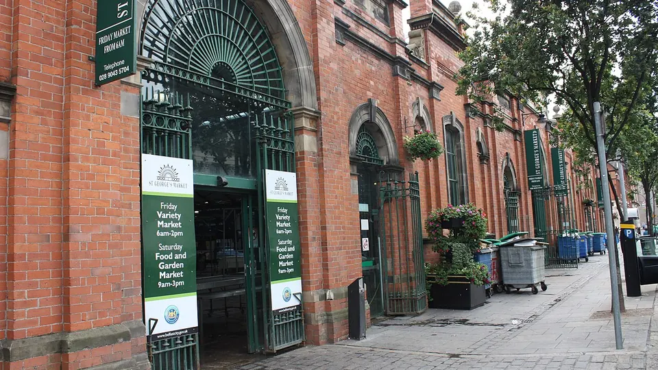 Belfast destination photo: St Georges Market, Belfast, July 2010 (02)