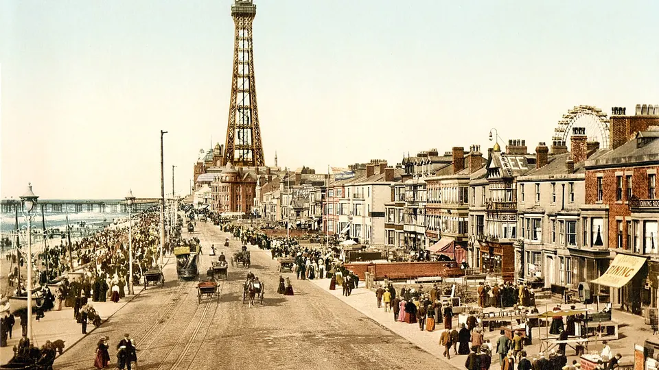 Blackpool destination photo: The promenade, Blackpool, Lancashire, England, ca. 1898