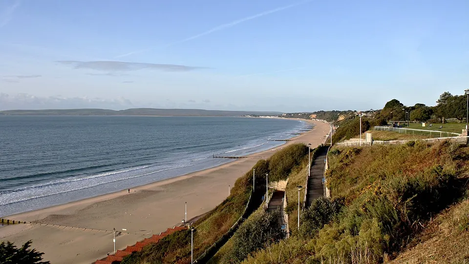Bournemouth destination photo: West Bournemouth coast (27999411686)