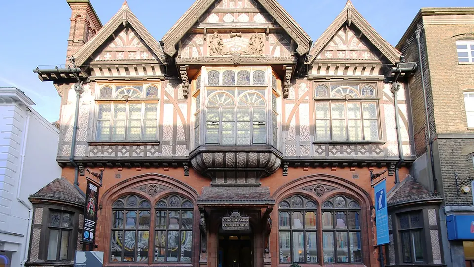 Canterbury destination photo: Beaney House of Art and Knowledge 2015