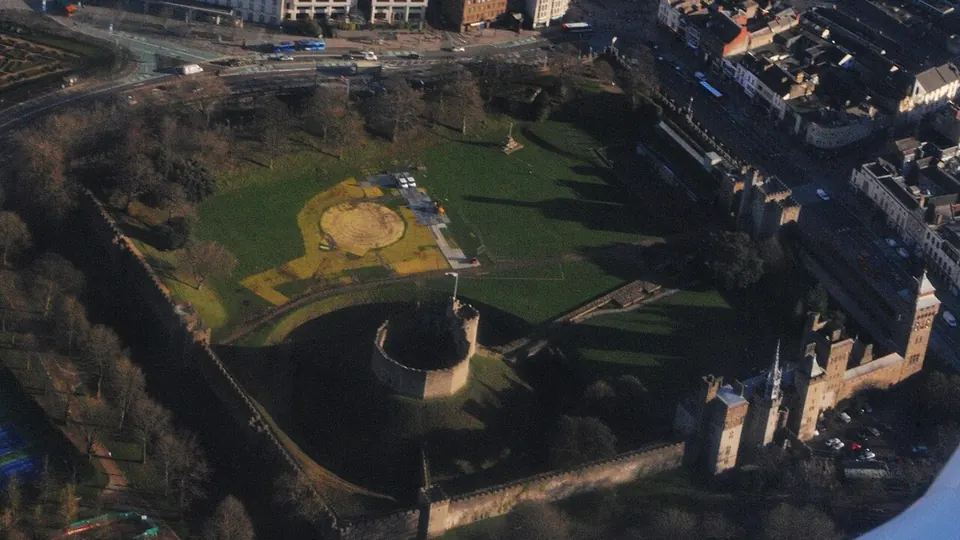 Cardiff destination photo: Aerial view of Cardiff Castle