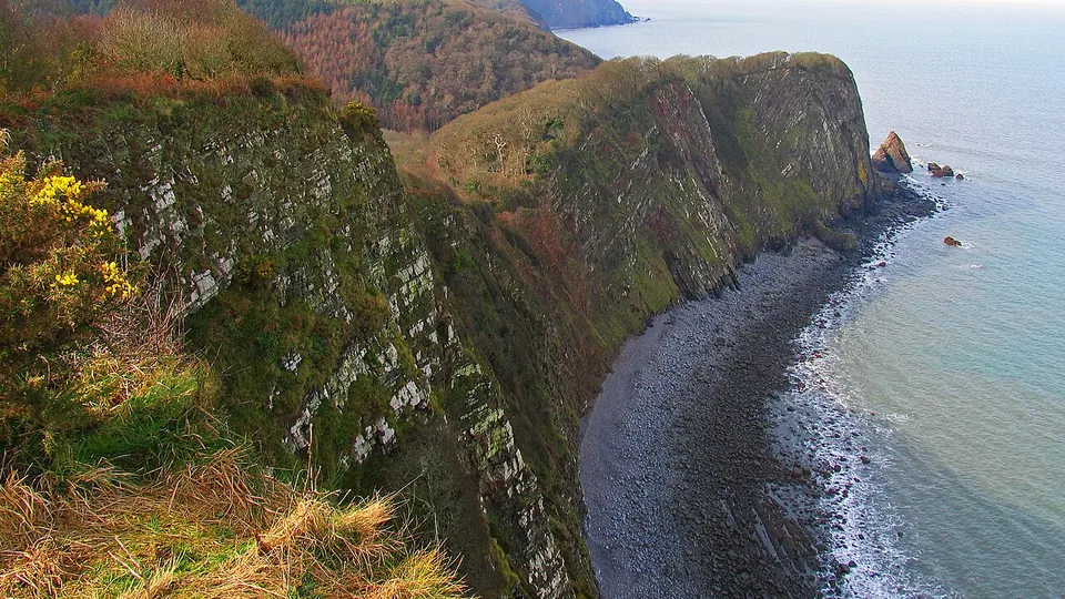 Clovelly destination photo: Cliffs Clovelly Coast West